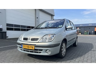 Renault Scénic 1.6-16V RXT