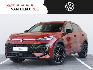 Volkswagen T-Roc R-Line First Edition 1.5 eTSI 150 PK | Navigatie | Black style | Panoramadak | Trekhaak | 360 camera | LED Matrix |