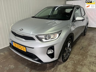 Kia Stonic 1.0 T-GDi ComfortPlusLine Navigator Zeer netjes BTW auto Zeer aantrekkelijk voor bedrijven.