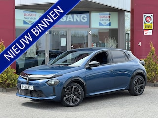 Lancia Ypsilon Edizione Cassina Limitata 51 kWh