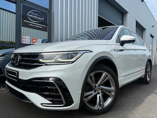 Volkswagen Tiguan 1.5 TSI R-Line panoramadak parelmoer wit