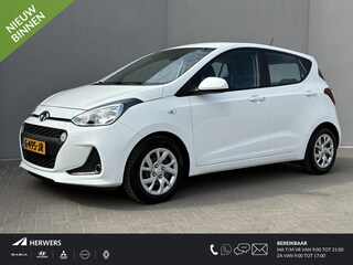 Hyundai i10 1.0i Comfort / Volledig onderhouden / Navigatie / Cruise Control / Apple Carplay/Android Auto / DAB / Parkeersensoren achter / All-Season Banden /