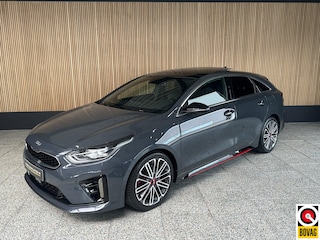Kia ProCeed 1.6 T-GDI GT Schuif/kantel dak | JBL | Camera | Carplay