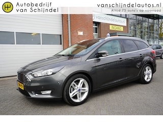 Ford Focus Wagon 1.0 126PK TITANIUM VOL LUXE RECENT NIEUWE DISTRIBUTIERIEM!! STOEL/STUUR/VOORRUITVERWARMING TREKHAAK NAVI 1/2 LEDER CLIMA CRUISE BLUETOOTH PDC V+A 17INCH KEYLESS ENZ...
