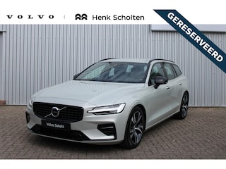 Volvo V60 B4 Plus Dark | Verwarmbare voorstoelen en stuurwiel | Parkeercamera achter | Apple carplay/Android auto | Elektrische achterklep | Keyless | 17 inch Lichtmetalen velgen | Standkachel | DAB + radio | Adaptieve cruise control