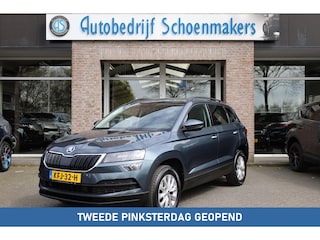 Skoda Karoq 1.0 TSI Business Edition Plus TREKHAAK-ELEC. CAMERA STOELVERWARMING CARPLAY SFEERVERLICHTING DAB NAVI 2xPDC ENZ.