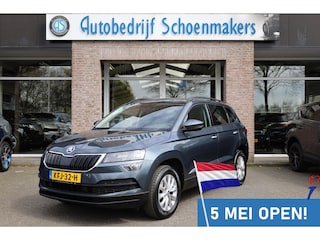 Skoda Karoq 1.0 TSI Business Edition Plus TREKHAAK-ELEC. CAMERA STOELVERWARMING CARPLAY SFEERVERLICHTING DAB NAVI 2xPDC ENZ.