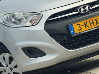 Hyundai i10 1.0 Black Pack - Sleek Silver - Airco/El.pakket/Nav - 122dkm - Keurig