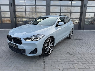 BMW X2 sDrive 18i M-Sport Dealer onderhouden