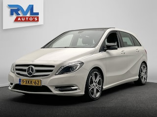 Mercedes-Benz B-klasse 180 Ambition Comfort | Automaat | Origineel Nederlands | Trekhaak | Panorama dak | Navigatie | Airco