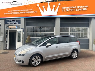 Peugeot 5008 1.6 THP GT 5p. Automaat,Leer,Panodak,Trekhaak Dealer onderhouden