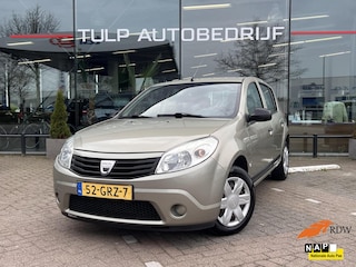 Dacia Sandero 1.4 Ambiance 5 Deurs Airco Trekhaak NAP