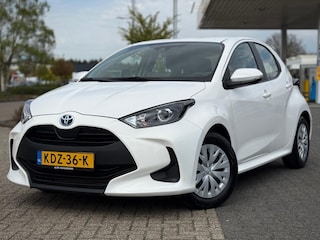 Toyota Yaris 1.5 HYBRID CAMERA NAVI