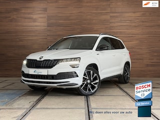 Skoda Karoq 1.5 TSI DSG 4x4 Sportline Business | 1800KG Trekgewicht | Carplay | Sportstoelen | Camera