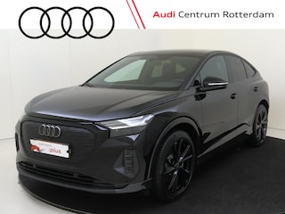 Audi Q4 45 quattro Advanced edition 82 kWh | Achteruitrijcamera | 20 inch LM velgen | Sportstoelen | Verwarmbare voorstoelen | Adaptive cruisecontrol