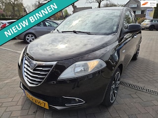 Lancia Ypsilon 0.9 TwinAir Platinum LEUKE AUTO RIJDT EN SCHAKELT GOED