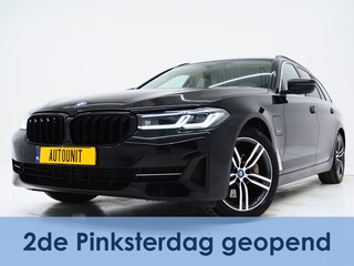 BMW 5-serie Touring 530e Shadow Line | NL auto | Leder | LaserLED | Camera | Memory | Dodehoek | Cruise | DAB | Carplay