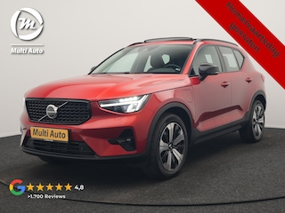 Volvo XC40 T4 Ultimate Dark PHEV 221pk Dealer O.H. | Trekhaak Af Fabriek | Panodak | Camera | Harman / Kardon | Lederen Sportstoelen Memory & Verwarmd | Keyless | Apple Carplay | Navigatie | DAB | Plug In Hybrid |
