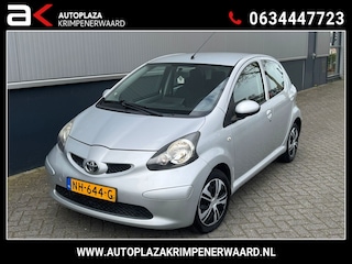 Toyota Aygo 1.0-12V + AUTOMAAT Carplay nieuwe apk