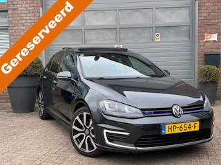 Volkswagen Golf 1.4 TSI GTE Mooie volle auto / Leder / Apple Carplay.