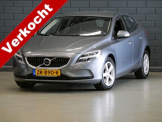 Volvo V40 2.0 T2 123PK Momentum | NAVIGATIE | CRUISE CONTROL |