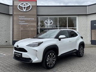 Toyota Yaris Cross HYBRID 130 DYNAMIC NIEUW & DIRECT LEVERBAAR!!! COMFORT PACK BLIND-SPOT PARK-SENSOREN STOEL/STUURVERW APPLE/ANDROID NAVI CAMERA