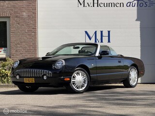 Ford Thunderbird USA 4.0 V8 Incl Hardtop CarPlay Leder Cruise Climate