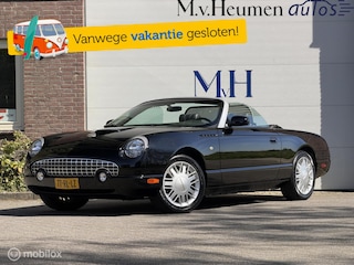 Ford Thunderbird USA 4.0 V8 Incl Hardtop CarPlay Leder Cruise Climate