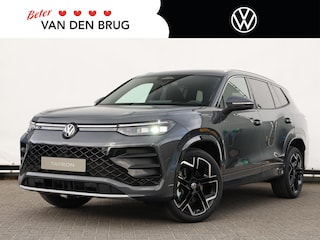 Volkswagen Tayron R-Line Edition 1.5 eHybrid 204 PK | Navigatie | Camera | LED Matrix | Trekhaak | Panoramadak |