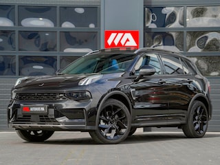 Lynk & Co 01 1.5 Black Edition Zwarte dakhemel|Panoramadak|360° Camera|ACC|Stoelverwarming|Navi|Carplay