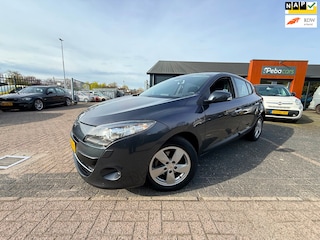 Renault Mégane 2.0 Dynamique/Automaat/Nl Auto/78000 Km!!!