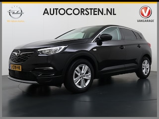 Opel Grandland X T131PK Trekhaak AGR Navi Apple Carplay Android 1/2 Leer Cruise Control Pdc ECC Ergocomfort Stoel Business Executive Lmv Privacy Glas Led DAB+ Regen-Lichtsensor Lane Assist 1.400KG Trekgewicht 1e Eigenaar Origineel Nederlandse Auto € 34.000