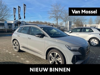 Audi Q4 45 S Edition 82 kWh | Navigatie | Panorama dak | Airco | Parkeersensoren | Camera | Stoelverwarming | 20 Inch Velgen | Trekhaak |