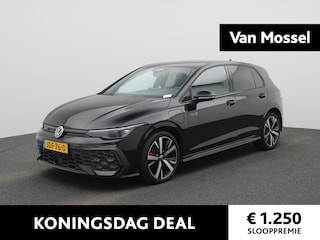Volkswagen Golf 1.5 eHybrid GTE 272 PK| Origineel Nederlands | 1e Eigenaar | Navigatie | Stoelverwarming | Stuurwielverwarming | Achteruitrijcamera | Dodehoekdetectie