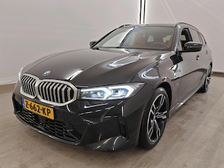BMW 3-serie Touring 330e M-Sport Laser Leer-Vernasca Harman-Kardon Elekt.-Trekhaak Adaptive-Cruise