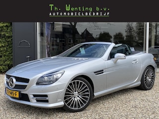 Mercedes-Benz SLK 200 Edition 1 | AMG-Line | Adaptieve Cruise Control | Keyless Entry | Airscarf | Stoelverwarming | Apple Carplay/Andorid Auto | Panoramadak | Blind Spot |