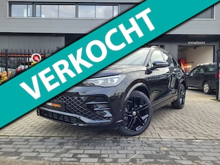 Volkswagen Tiguan 1.5 eHybrid R-Line Edition | Black Style | PHEV | Met o.a. Harman Kardon en elektrisch uitklapbare trekhaak!