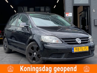 Volkswagen Golf Plus 1.6 FSI Comfortline Business|Bluetooth