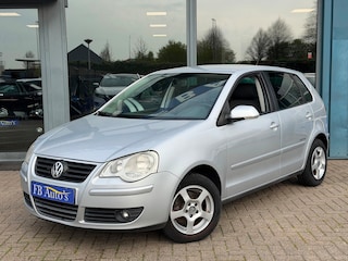 Volkswagen Polo 1.4-16V United Airco Lmv Cruise Stoel-Verwarming