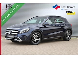 Mercedes-Benz GLA 180 Panoramadak/Led/Camera/18inch
