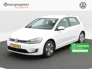 Volkswagen Golf E-DITION 136 Pk | Full LED | Parkeersensoren | Climatronic | Adaptive Cruise | Keyless | Navigatie | 16 Inch