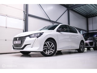 Peugeot 208 1.2 PureTech Allure Automaat | Camera | DAB | NAP NL auto | Rijklaar incl beurt |