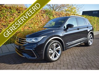 Volkswagen Tiguan 1.5 TSI R-Line '22 PANO, LEER, TREKH, 71DM! NIEUWSTAAT!