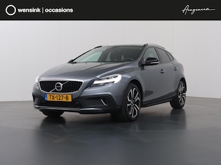 Volvo V40 2.0 T3 Summum | Trekhaak Afneembaar | Panoramadak | Navigatie | Parkeercamera | Stoelverwarming |