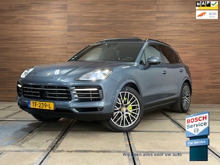 Porsche Cayenne 3.0 E-Hybrid | Full Option | Vierwielbesturing | PANO | PDLS+ | BOSE | PASM | ComfortPakket | Soft Close |Trekhaak