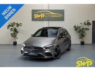 Mercedes-Benz B-klasse 180 AMG Line | Pano | Multispaak 19 inch | Volledig leer | Stoelverwarming | Navi | Camera | Elektr klep