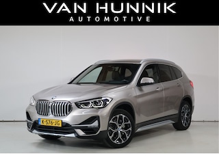 BMW X1 sDrive20i High Ex | Keyless | Hud | Trekhaak | Dealer Oh | NL-Auto