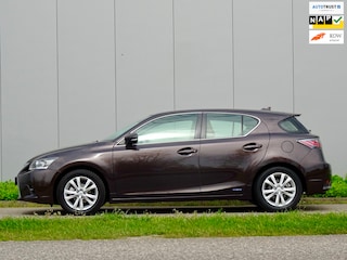 Lexus CT 200h Luxury Sport | Leer | Navi | NL | Trekhaak |