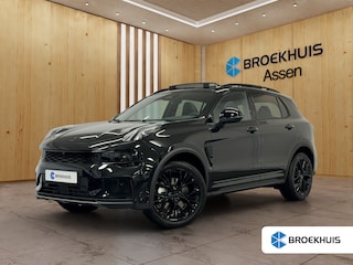 Lynk & Co 01 More | Panoramadak | 360 camera | Stoel + Stuurverwarming |Adaptieve cruise control | BLIS |