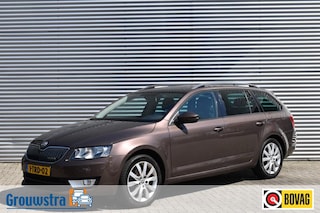 Skoda Octavia COMBI 1.6 TDI BUSINESS LINE / STOEL VERW. / PDC / TREKHAAK